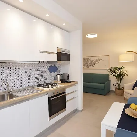 Adamaina - Sea View Apartment With Private Garage Sestri Levante Exterior foto